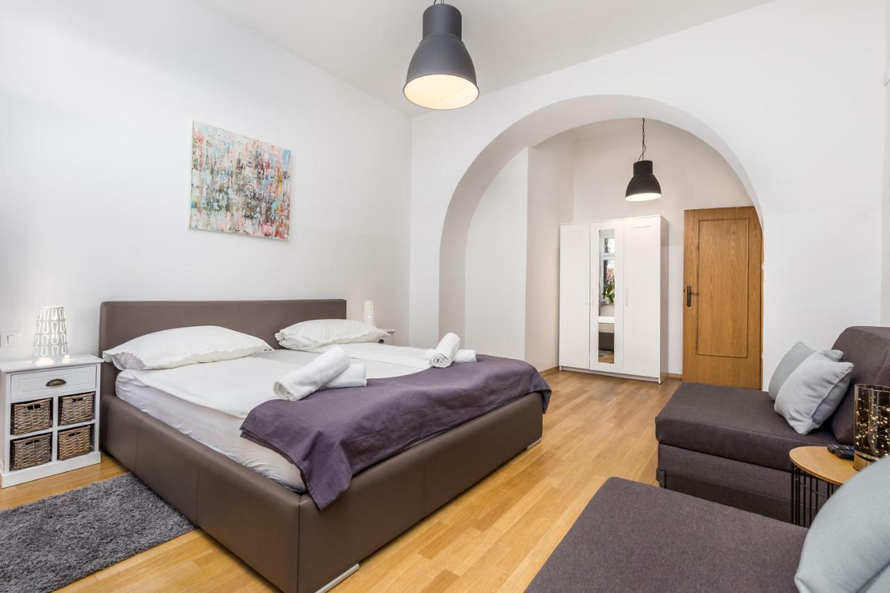 אופטיה Apartment Fiorentina מראה חיצוני תמונה
