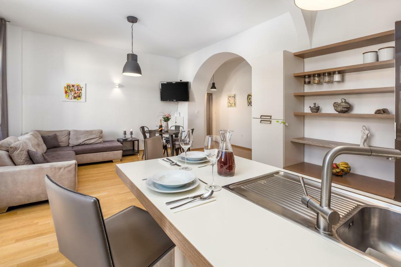 אופטיה Apartment Fiorentina מראה חיצוני תמונה